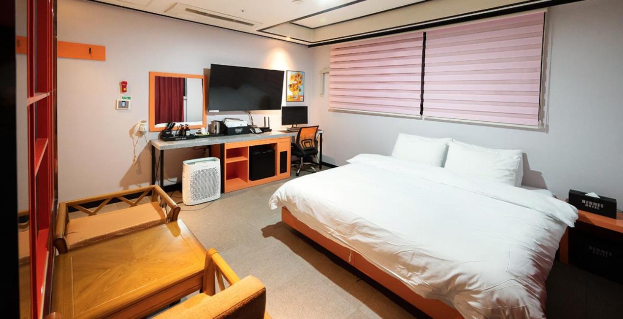 Hermes Hotel Puszan Kültér fotó