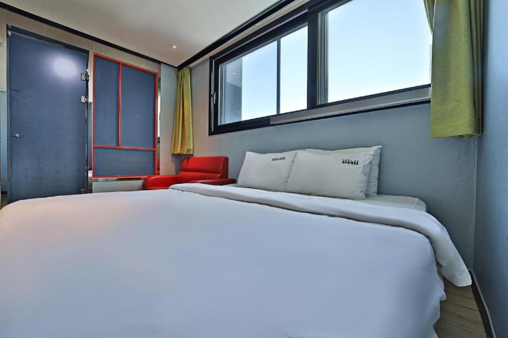 Hermes Hotel Puszan Kültér fotó